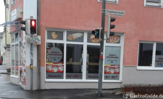 Döner- und Pizzaparadies, Heimservice outside
