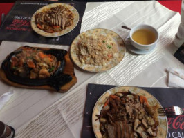 Marele Restaurant Chinezesc food