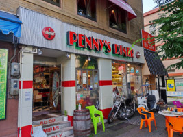 Penny’s Diner inside