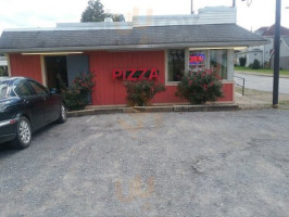 Original Italian Pizza outside