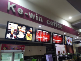 Kewin Kitchen inside