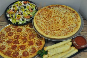 Riverside Pizza food