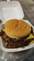 Gross's Burgers food