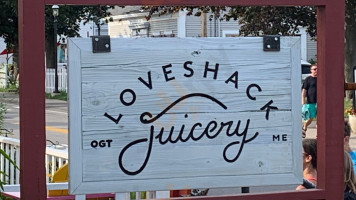 Loveshack Juicery food