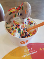 Orange Leaf Frozen Yogurt food