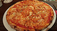 Gianni's Pizzeria food