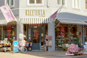 Riceteria By Rice Odense outside