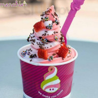 Menchie's Frozen Yogurt -parkville food