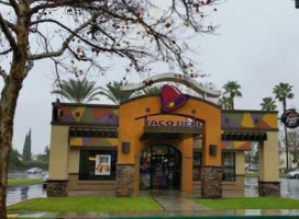 Taco Bell outside