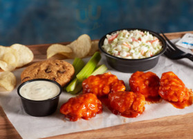 Zaxby's Chicken Fingers Buffalo Wings food