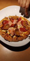 Boston Pizza food