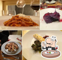 Osteria Della Rosa Rossa food