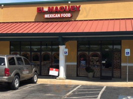El Maguey Mexican outside
