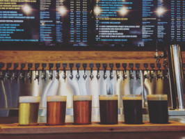The Copper Plank Growler Fills Tap House food