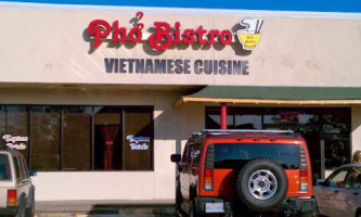 Phở Bistro Vietnamese Cuisine outside