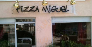 Pizza Miguel Chaponost outside