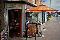 Cafe Continental Syston outside