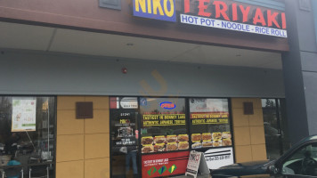 Niko Teriyaki food