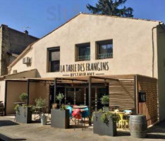 La Table Des Frangins Restaurant outside