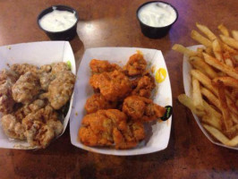 Buffalo WIld Wings food