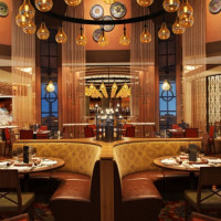 Carmine's Atlantis Paradise Island food