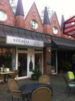 Cafe'Bistro Vitlay inside