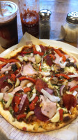 Mod Pizza food