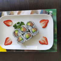 Sushi Ba Vanves food