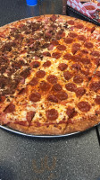 Lefty's Pizza food