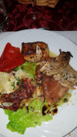 Restaurant Ogibarnia Macaye food