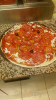 La Fabriqa Pizz'a food