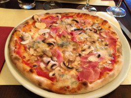 Barone Ristorante-Pizzeria-Trattoria food