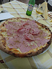 La Piazza Pizzeria Di Rosario Patti E Graziella Varacalli food