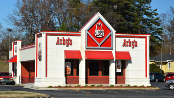 Arby's outside