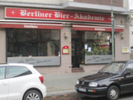 Berliner Bierakademie outside
