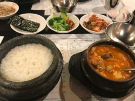 Cho Dang Tofu And Bbq food