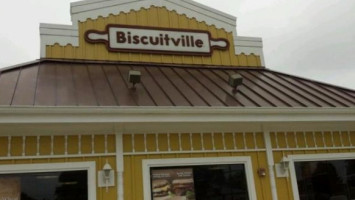 Biscuitville inside