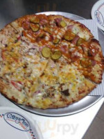 Cottage Inn Pizza food