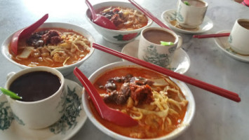Kedai Kopi Hua Nam food
