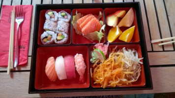 MR. WU Asia, Sushi & Wok Restaurant food