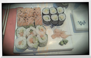 Bimi Sushi inside