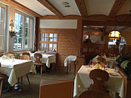 AMERON Mountain Hotel Davos Cantinetta  food