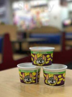 Chuck E. Cheese food