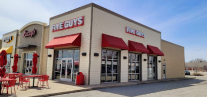 Five Guys outside