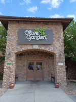 Olive Garden outside