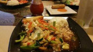 Pad Thai food