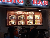 Sisig Bar people