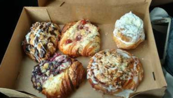 Cattail Bakery food