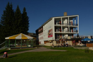 Restaurant Hotel Alpenrose outside