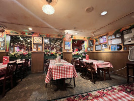 Buca Di Beppo food